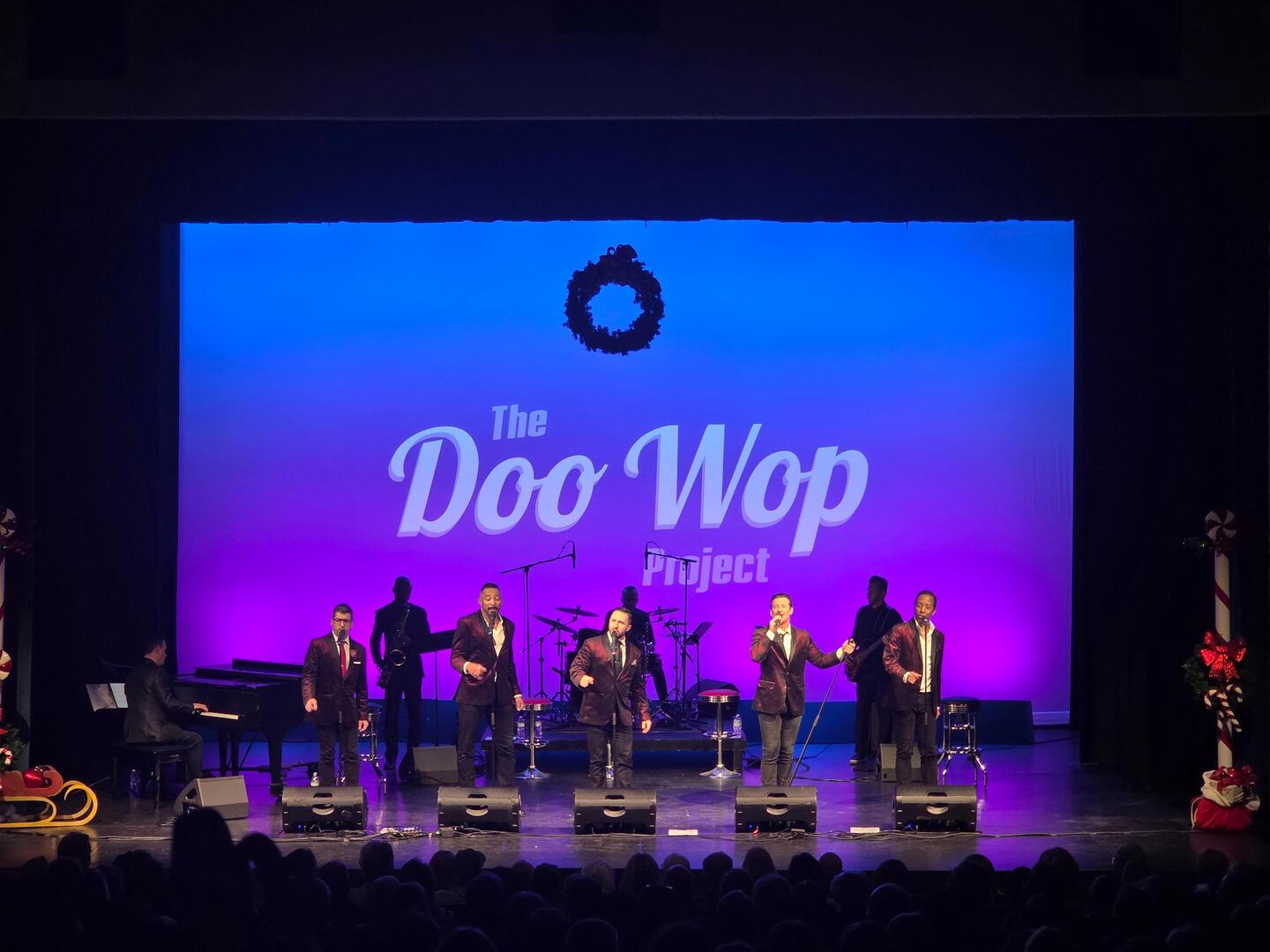 The Doo Wop Project stage lighting